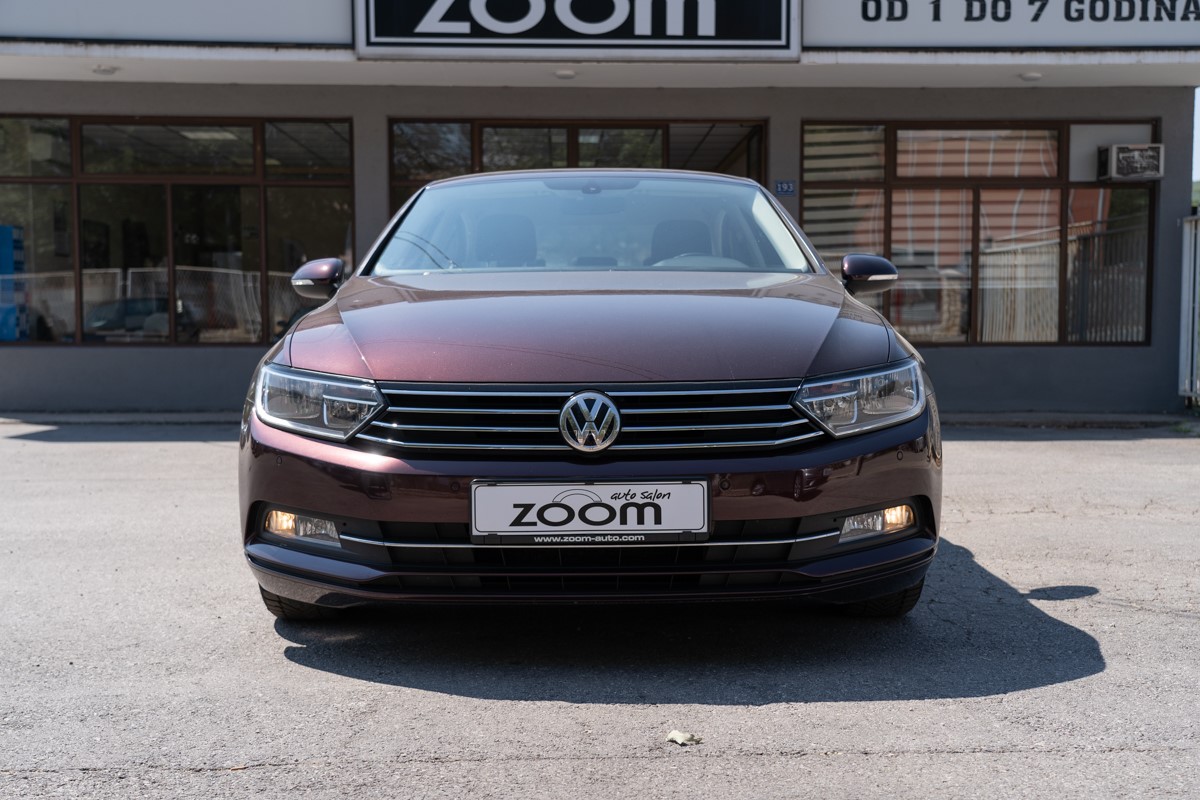 Volkswagen Passat 1.6 TDi BlueMotion Confortline Business DSG7