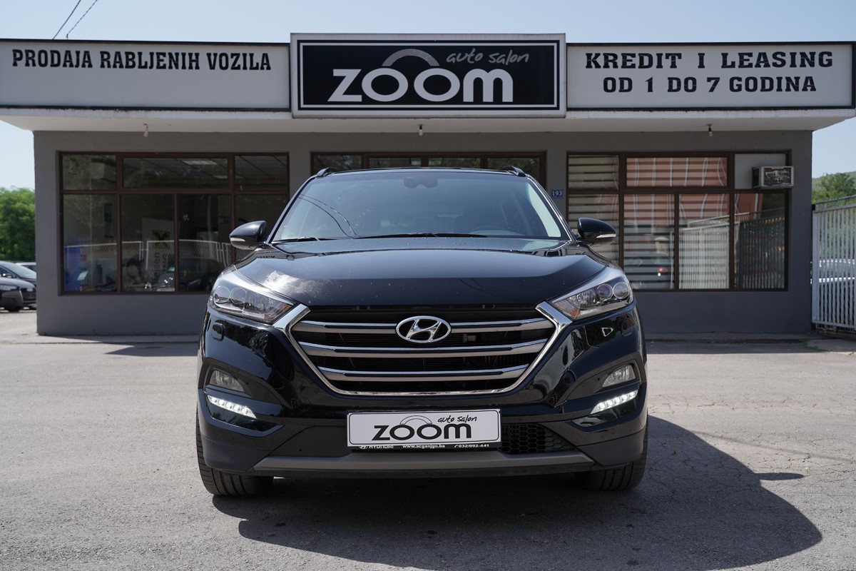 Hyundai
 Tucson
 2,0 CRDI 4X4 