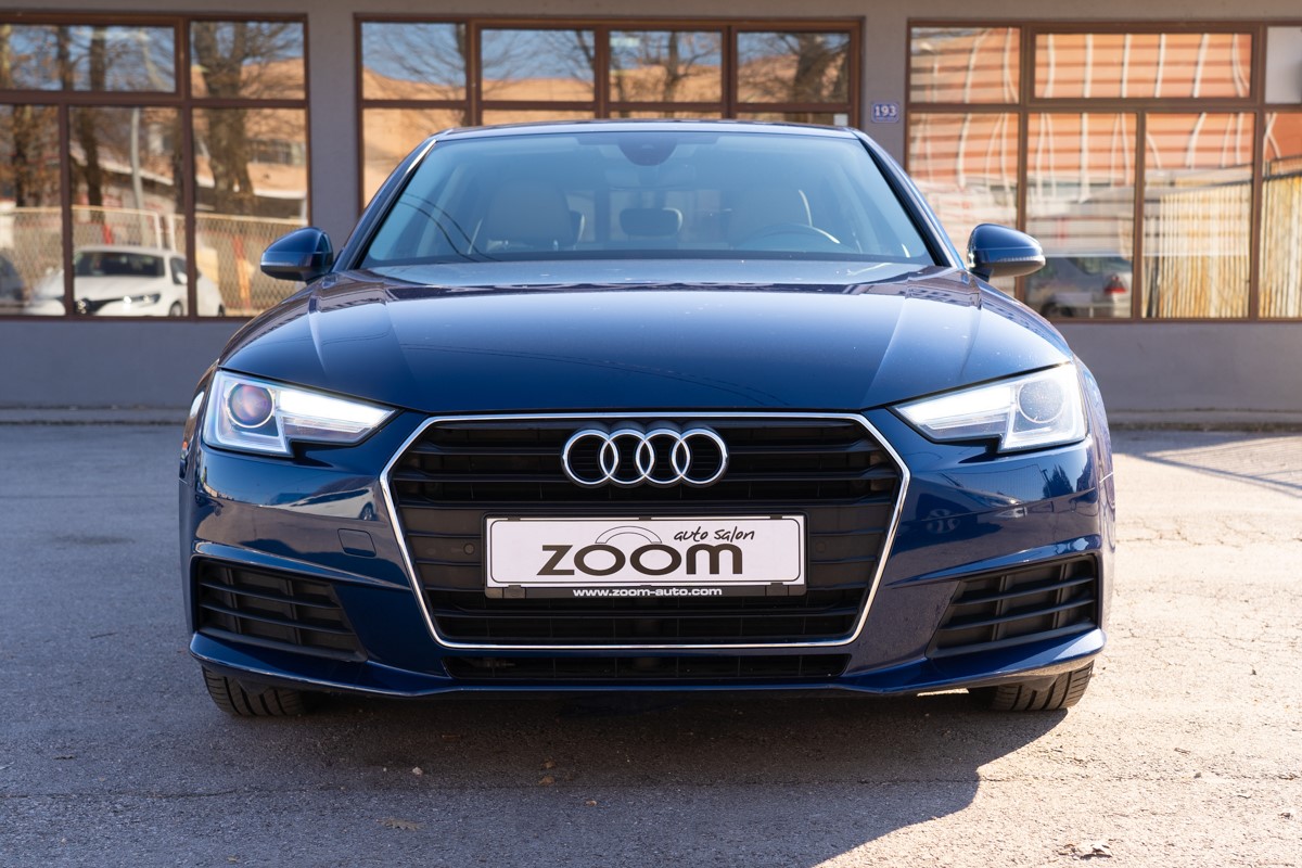 Audi A4
 2,0 TDI