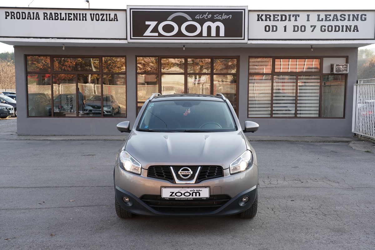 Nissan
 Qashqai 1,6 DCI