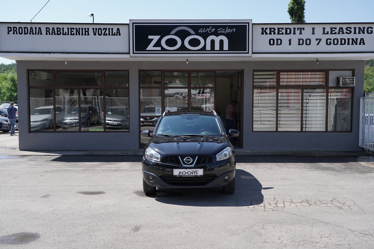 Nissan
 Qashqai 1,6 DCI 4X4