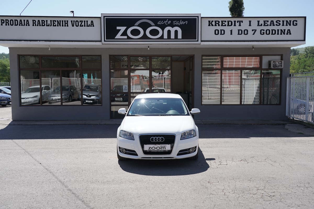 Audi A3
 1,6 TDI