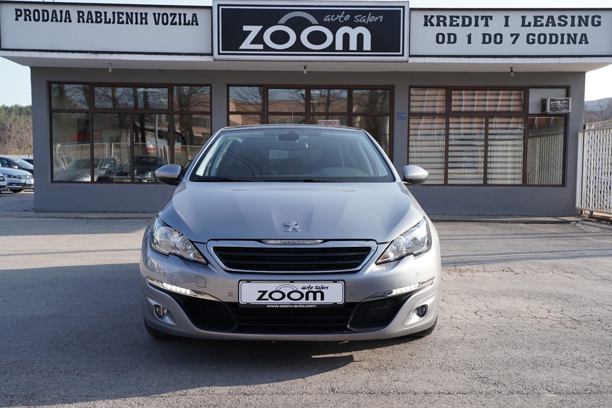 Peugeot 308 EXECUTIVE 1.6 BLUEHDI