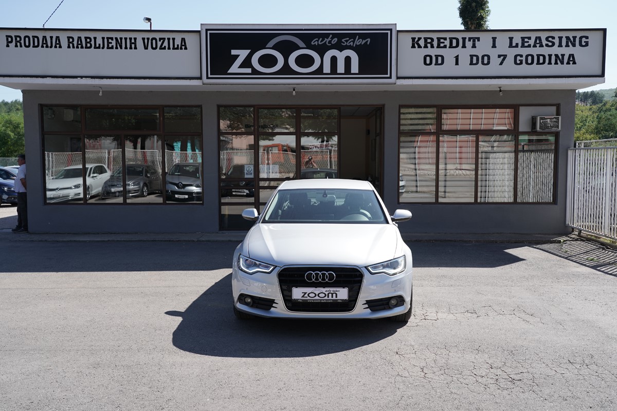 Audi A6
 3.0 TDI QUATTRO