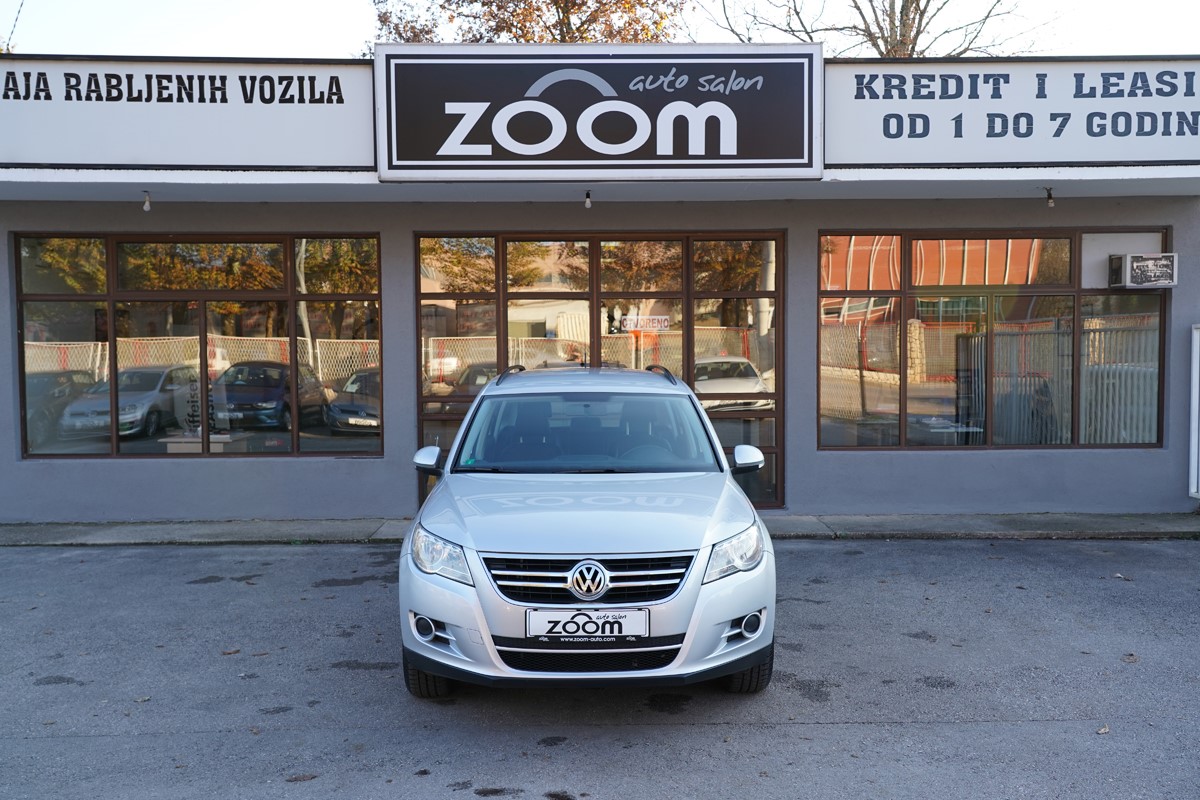 Volkswagen Tiguan
 2,0 TDI 4MOTION