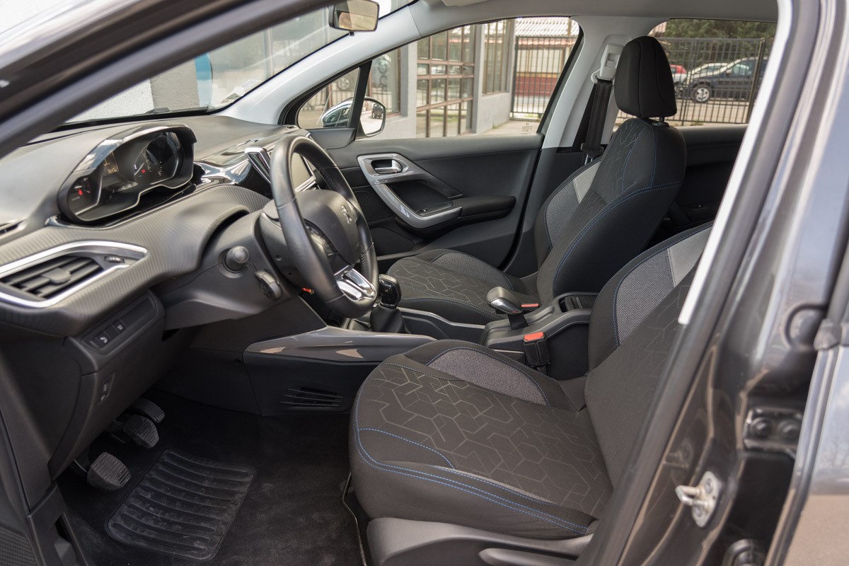 Peugeot 2008 1.2 VTi