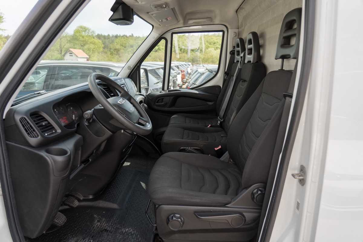 Iveco Daily 2.3 D