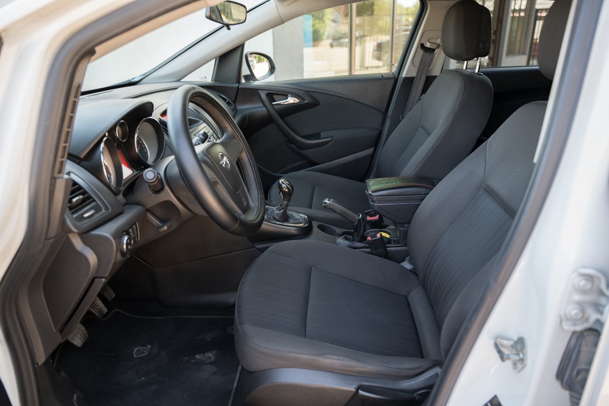 Opel Astra 1.6 CDTI
