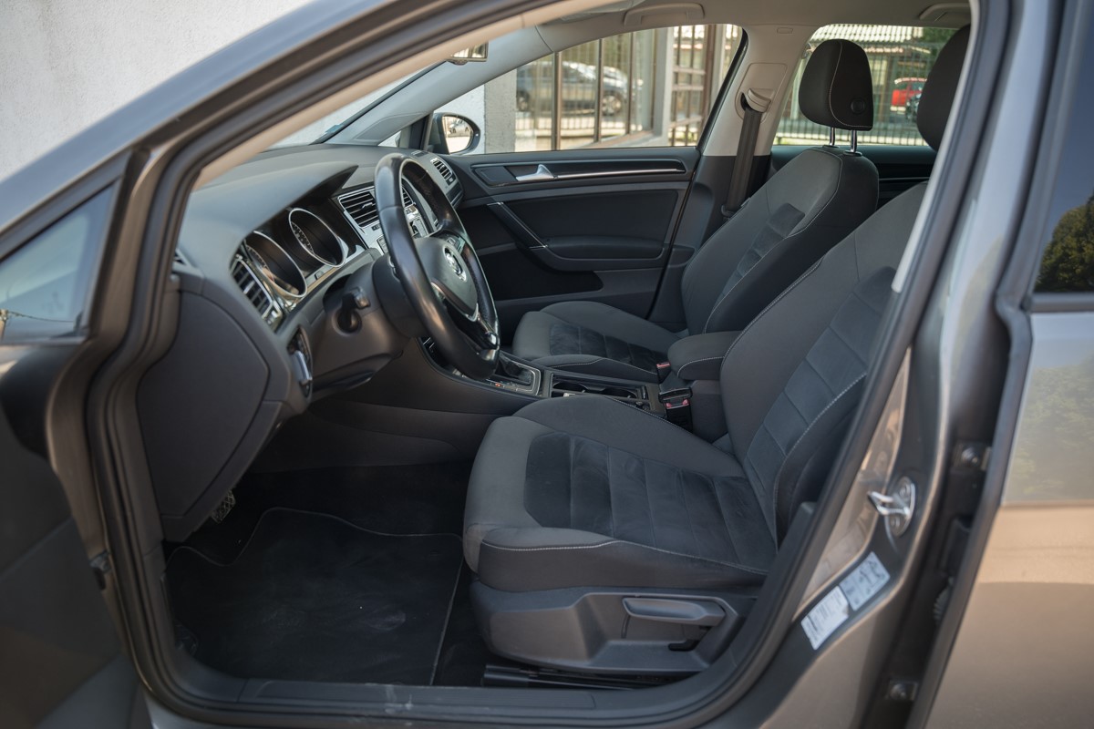 Volkswagen Golf 2.0 TDI DSG Highline