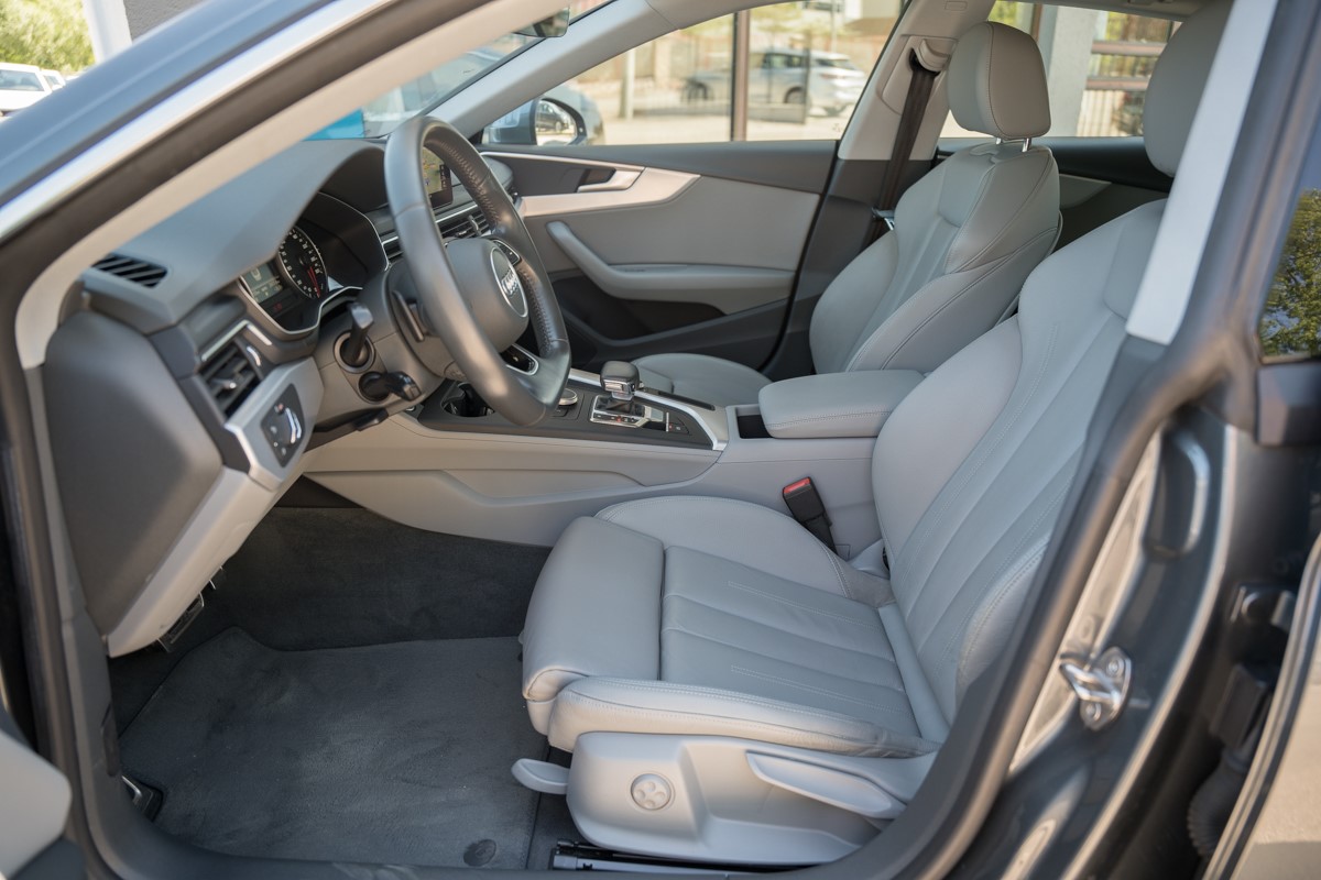 Audi A5
 2.0 TDI Sportback