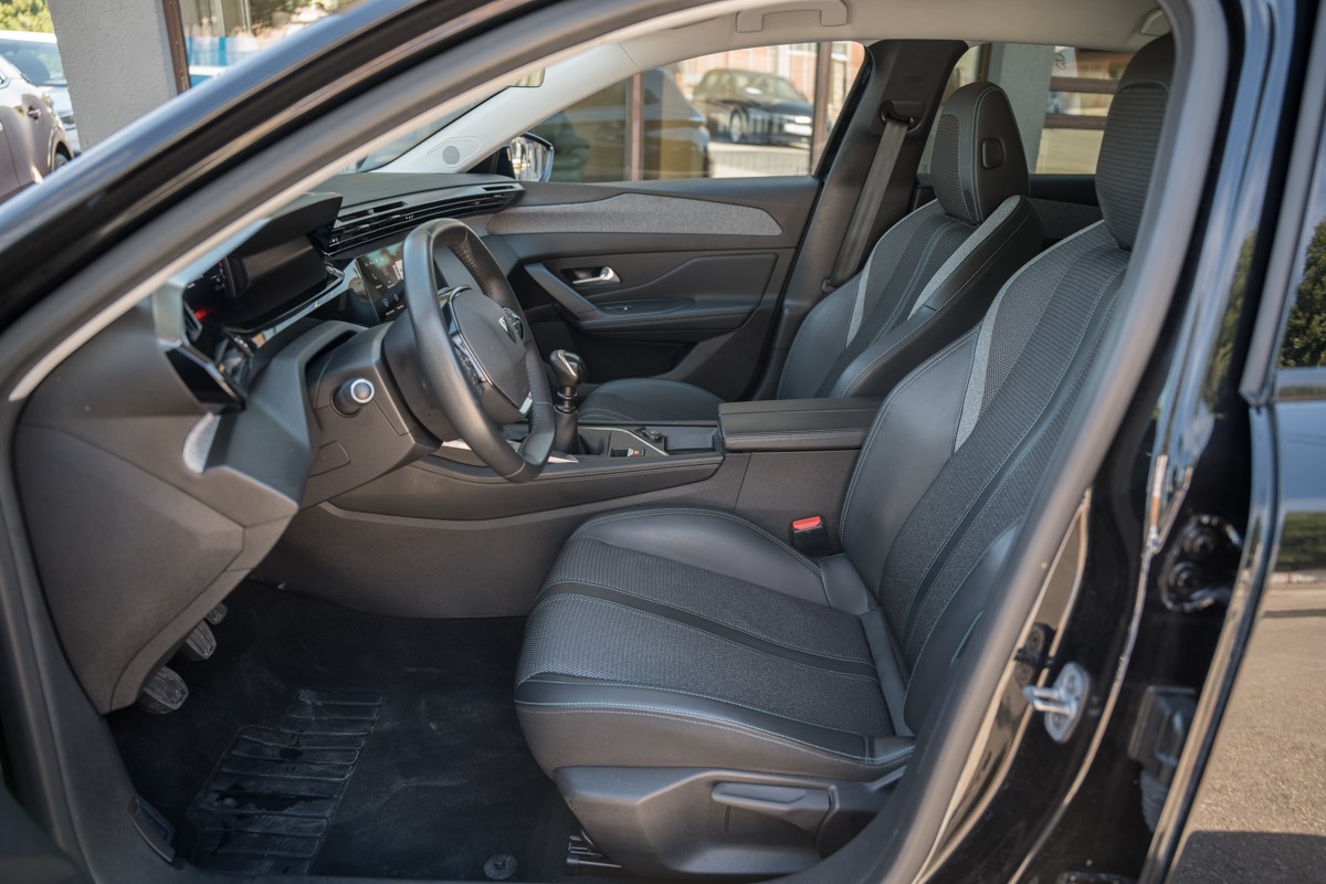 Peugeot 308 1.5 BlueHDI ALLURE PACK