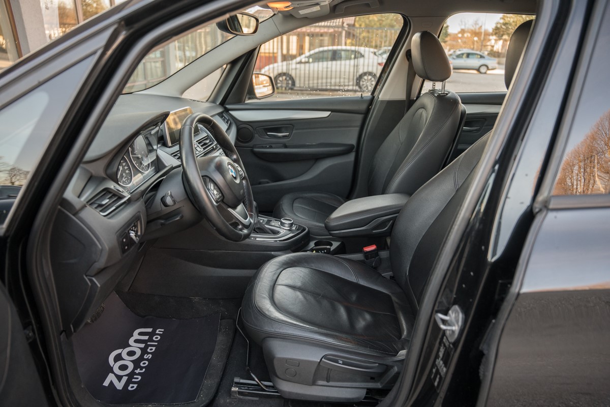 BMW
 Gran Tourer 218 D 7sjedišta