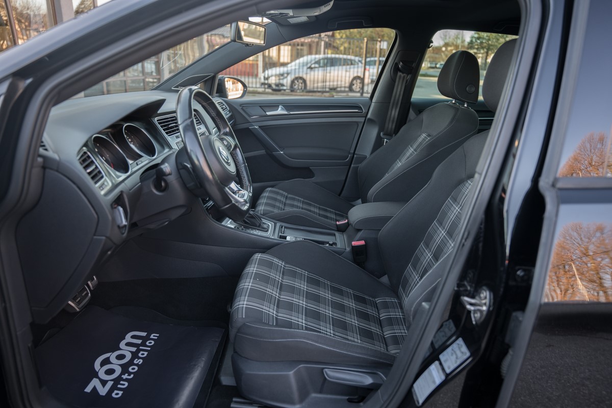 Volkswagen Golf GTD 2.0 TDI DSG