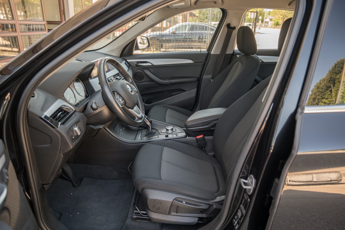 BMW
 X1 20d XDrive