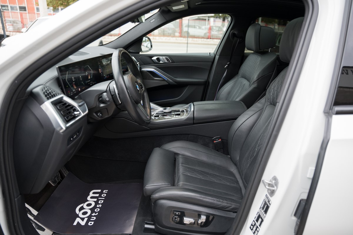 BMW
 X6
 40 D xDrive M Sport