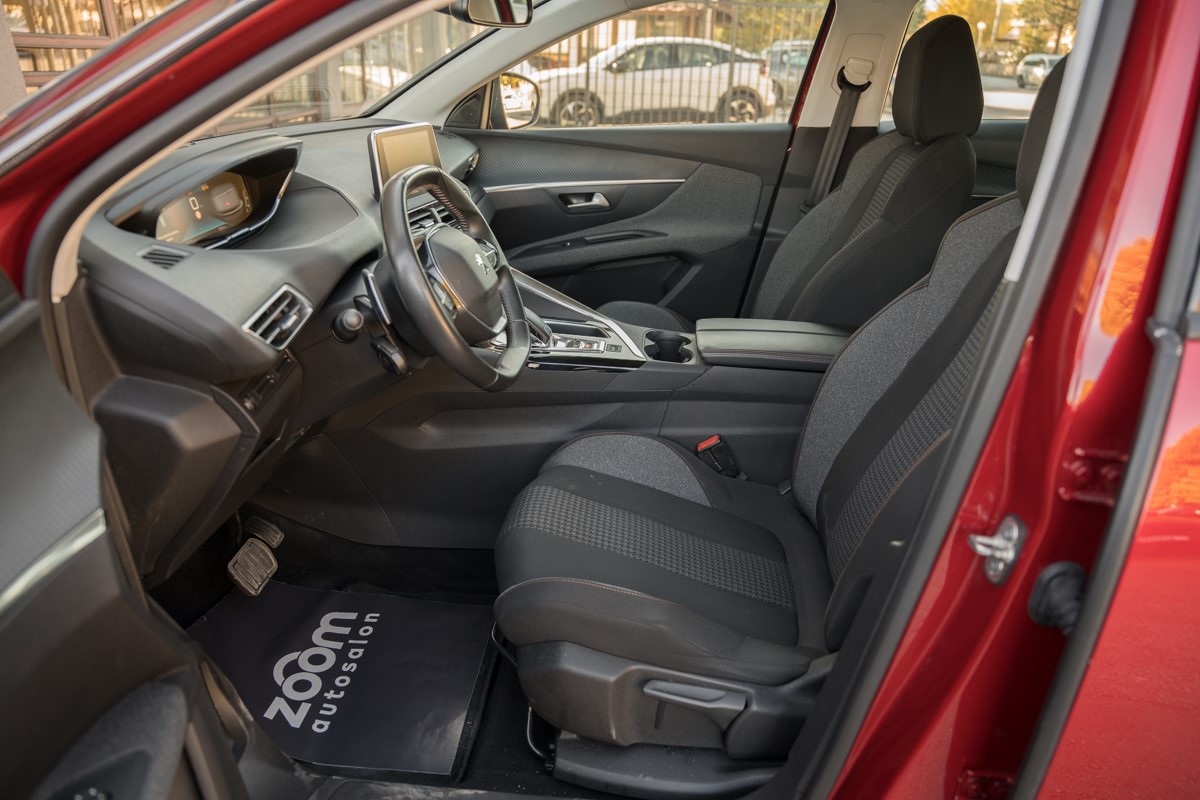 Peugeot 3008 1.5 BlueHDI