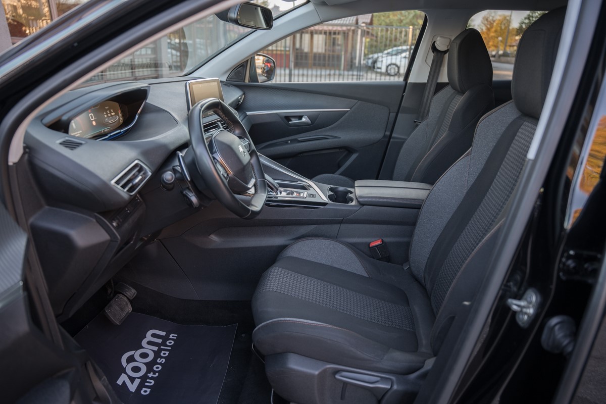 Peugeot 3008 1.5 BlueHDI