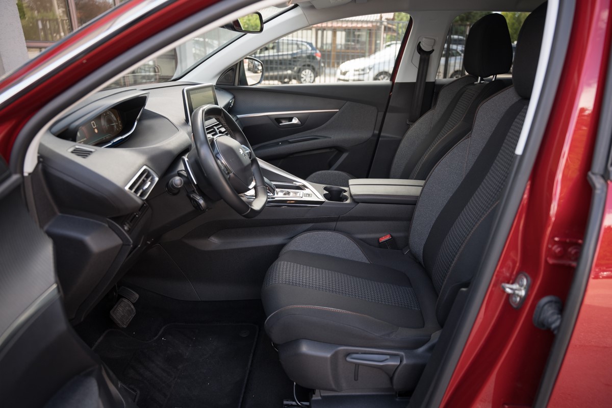 Peugeot 3008 1.5 BlueHDI