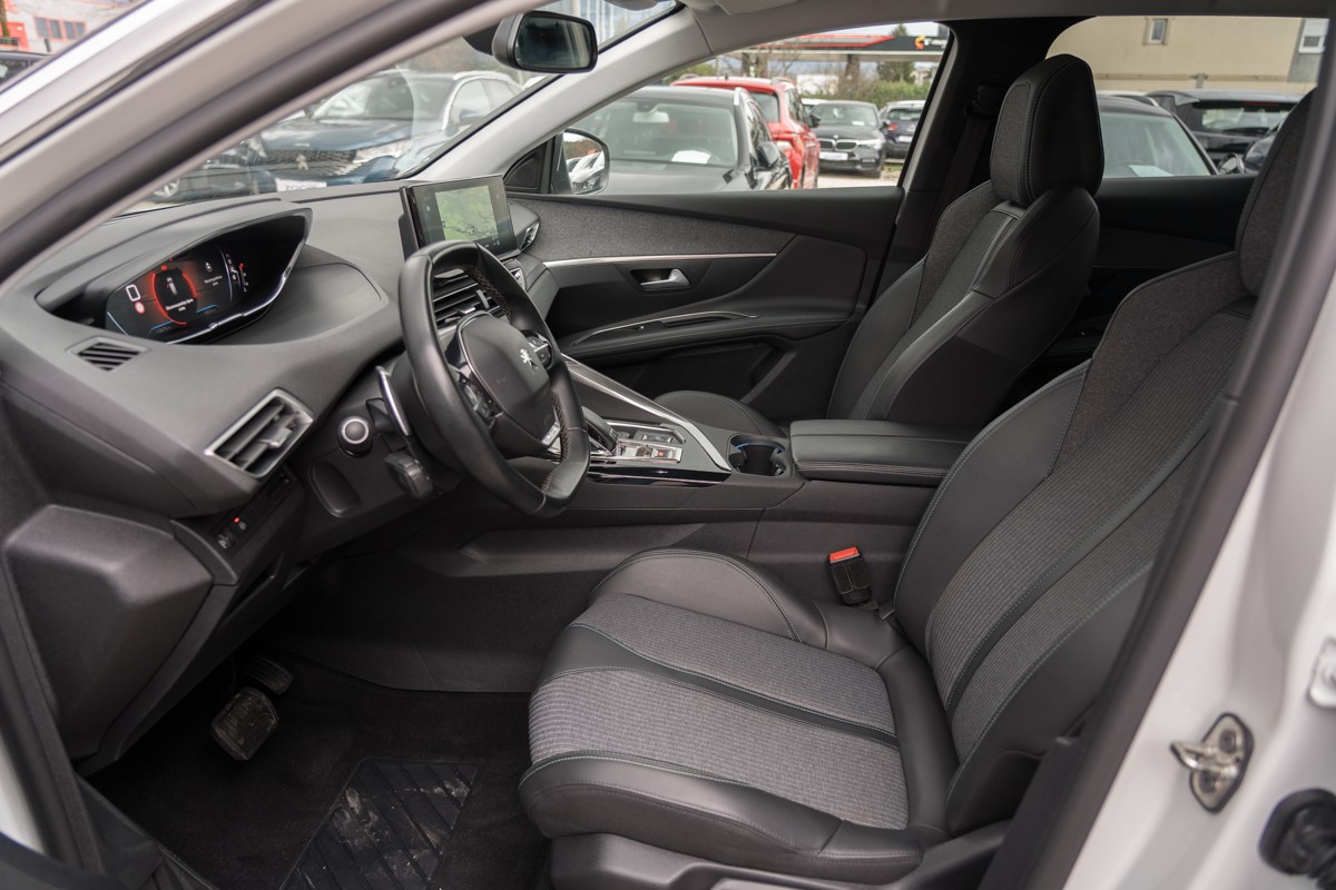 Peugeot 3008 1.5 BlueHDI
