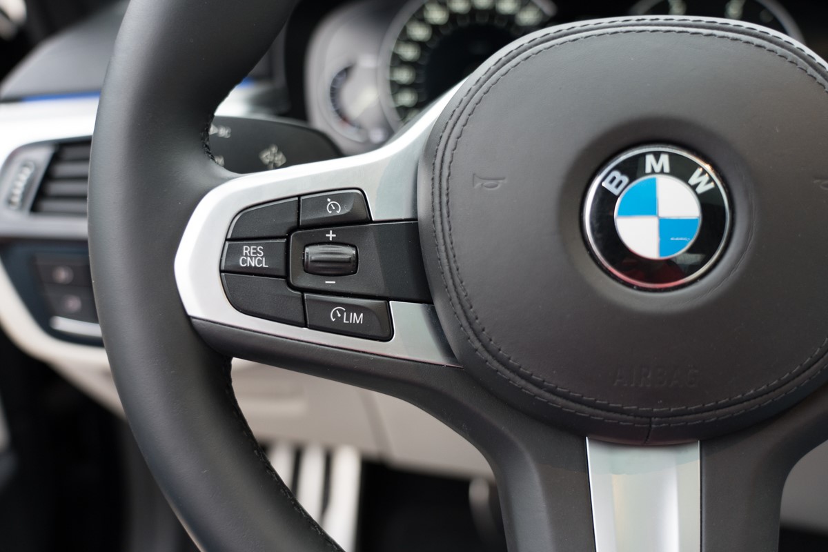 BMW
 5-Series 530 X Drive