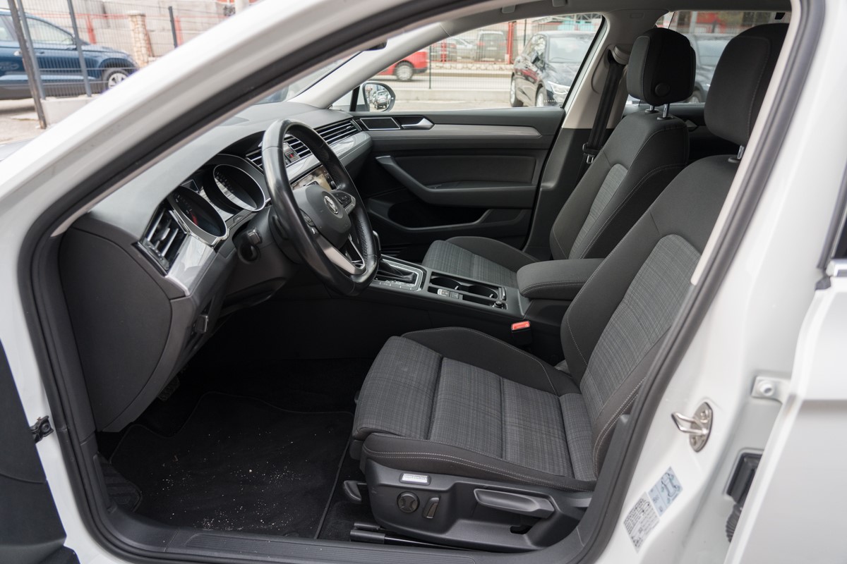 Volkswagen Passat 2.0TDI  DSG