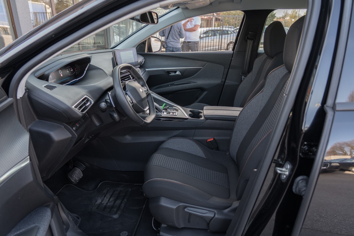 Peugeot 3008 1.5 BlueHDI