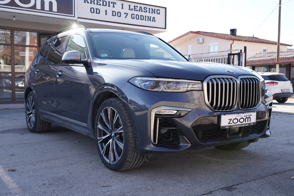 BMW
 X7 XDRIVE M50D