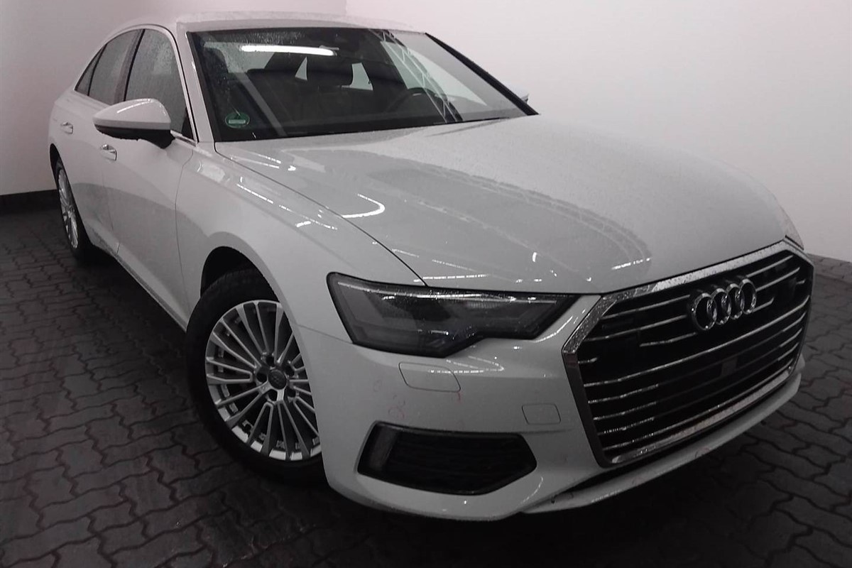 Audi A6
 45 TDI Quattro S-tronic