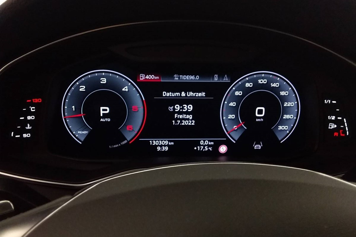 Audi A6
 45 TDI Quattro S-tronic