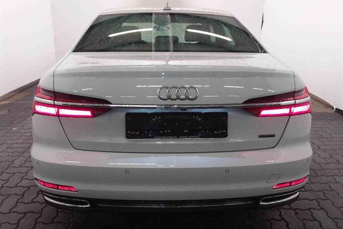 Audi A6
 45 TDI Quattro S-tronic