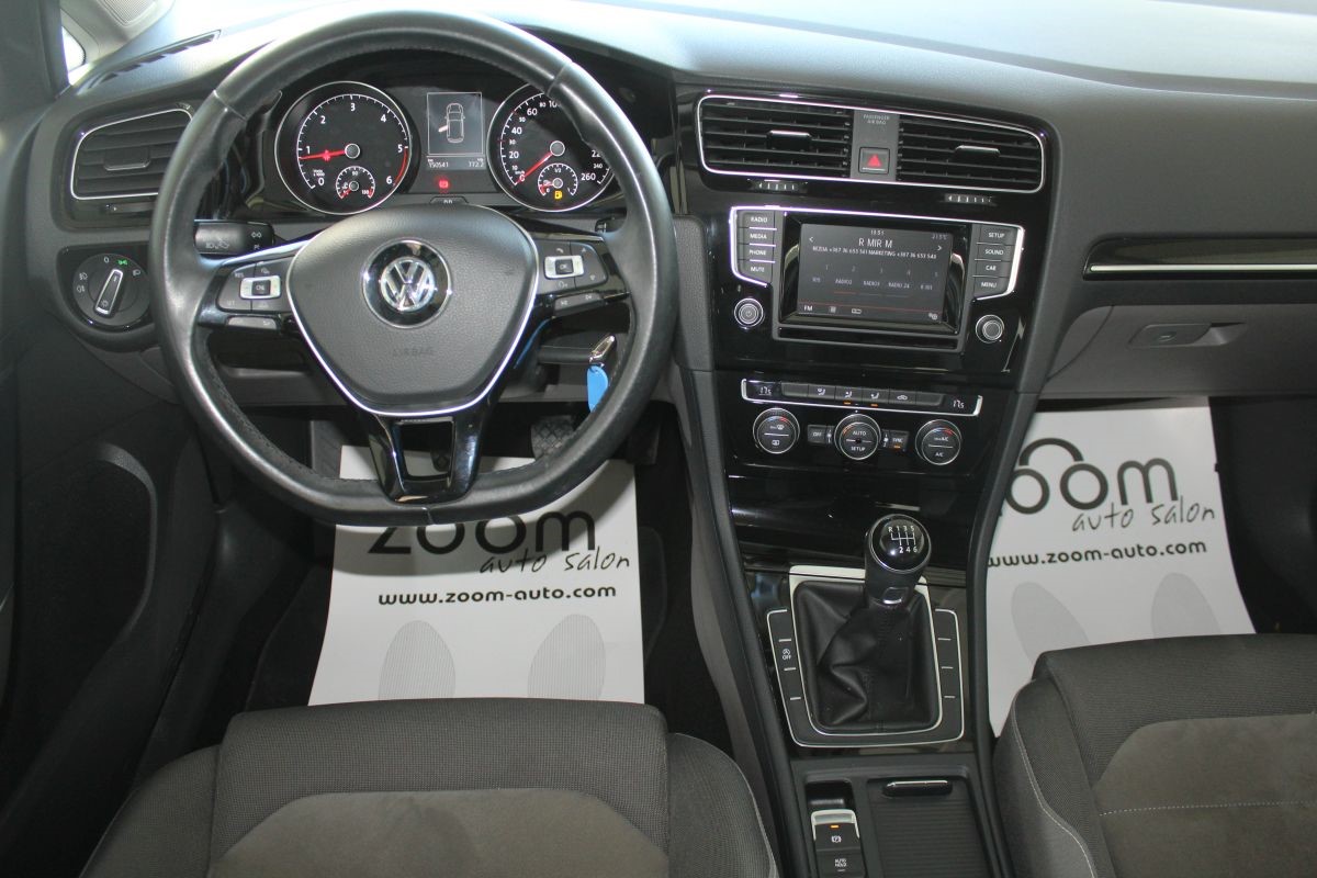 Volkswagen Golf 2.0 CR TDI Highline Sport Carat Edition