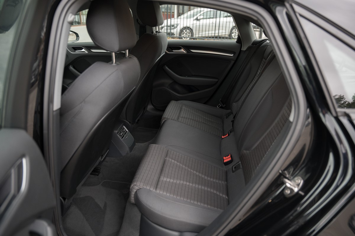 Audi A3
 30 TDI