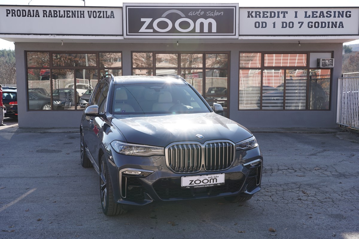 BMW
 X7 XDRIVE M50D