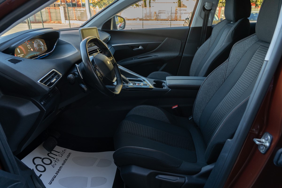 Peugeot 3008 1,5 BlueHDI