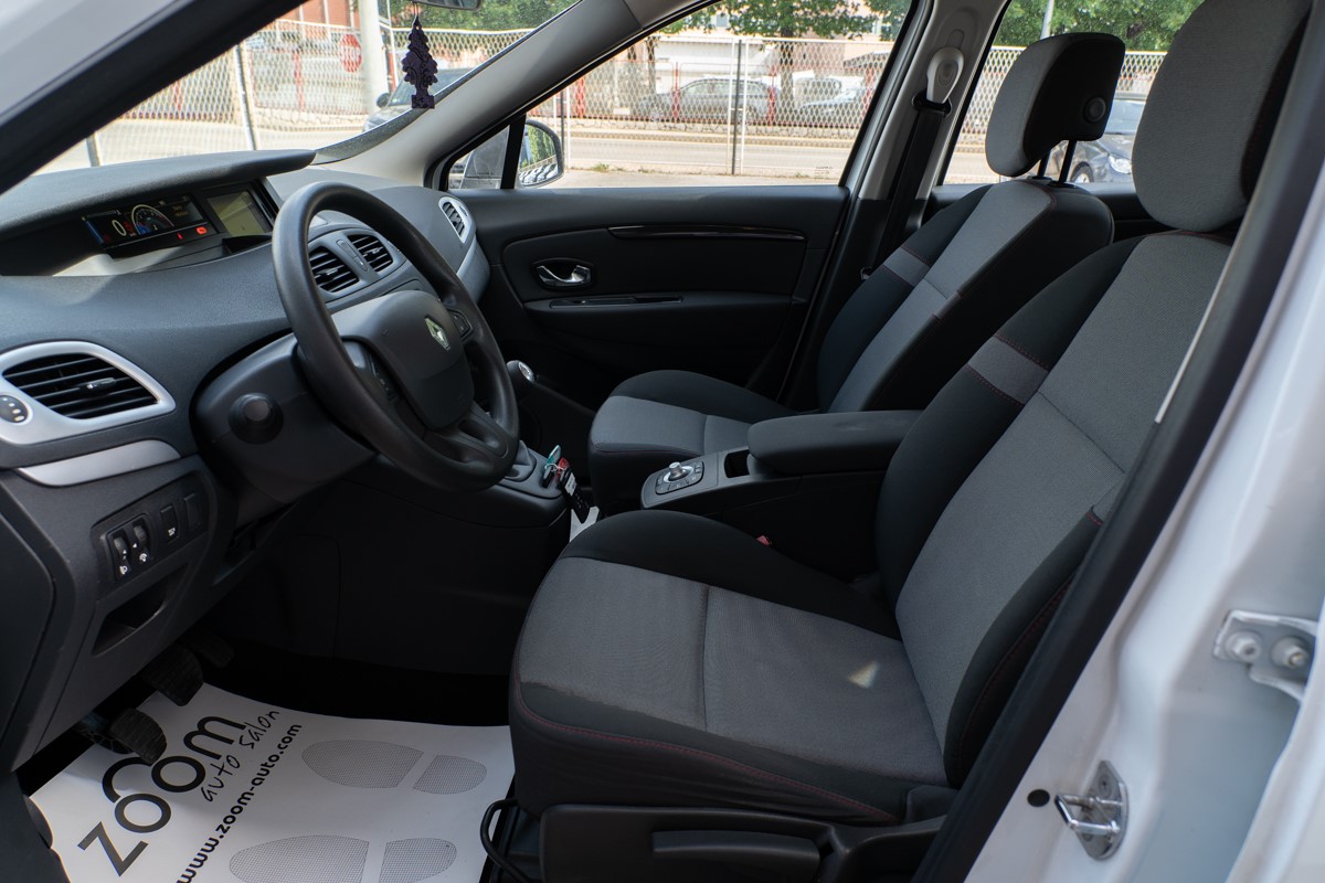 Renault Scenic 1,5 DCI