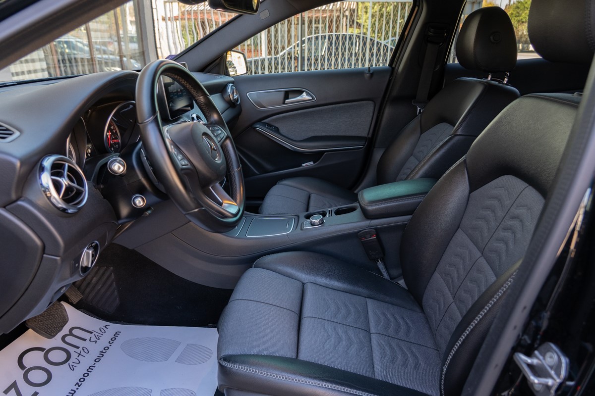 Mercedes-Benz GLA 200d Business