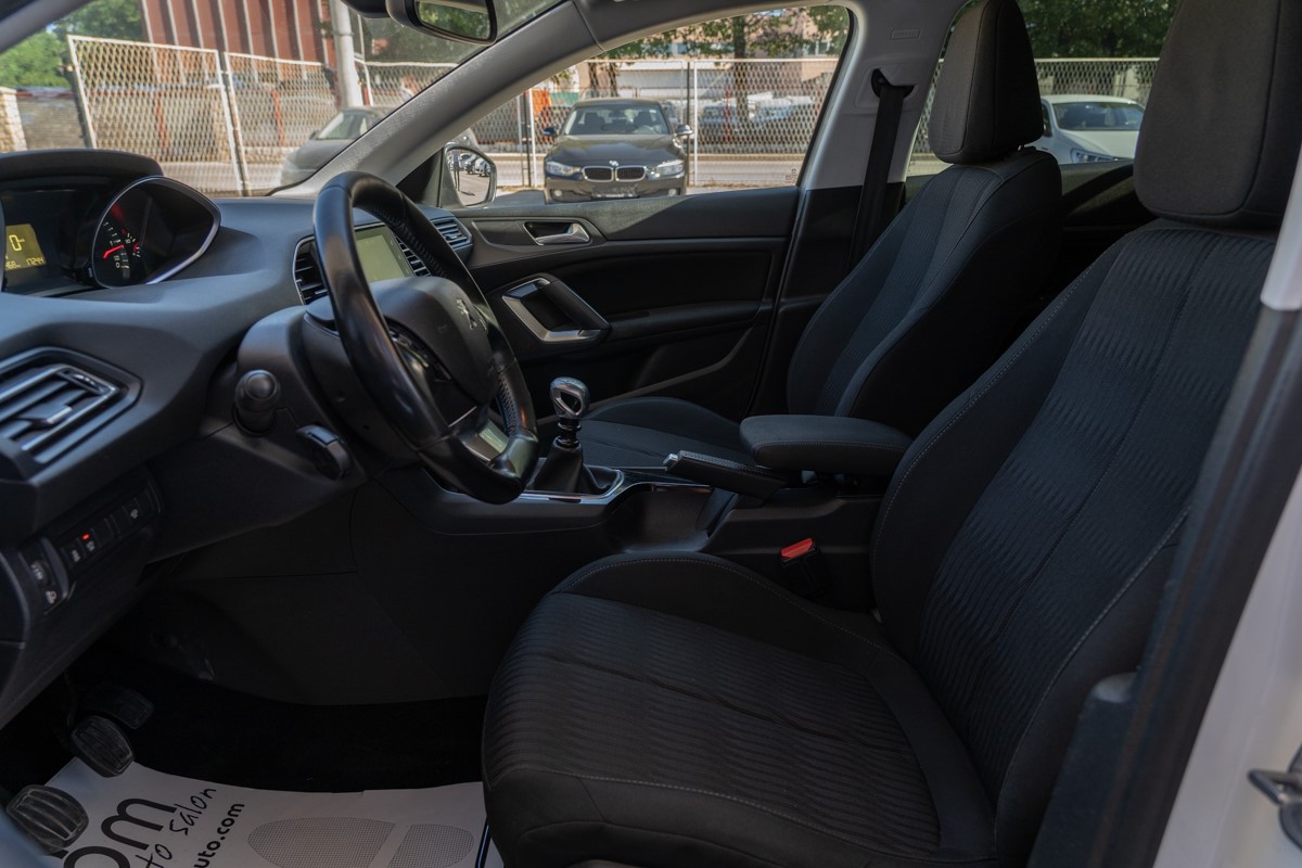 Peugeot 308 1,6 BlueHDI
