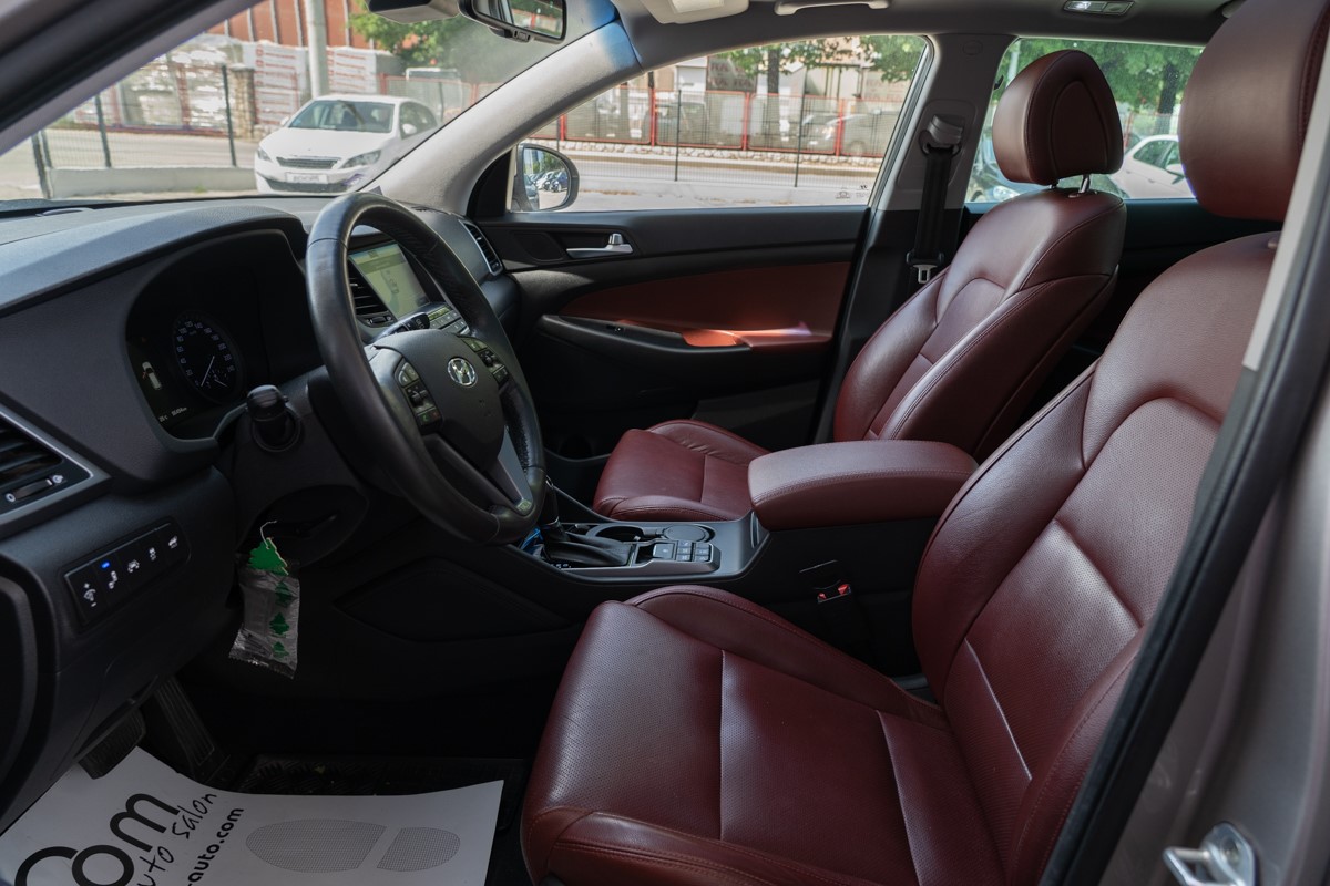 Hyundai
 Tucson
 2,0