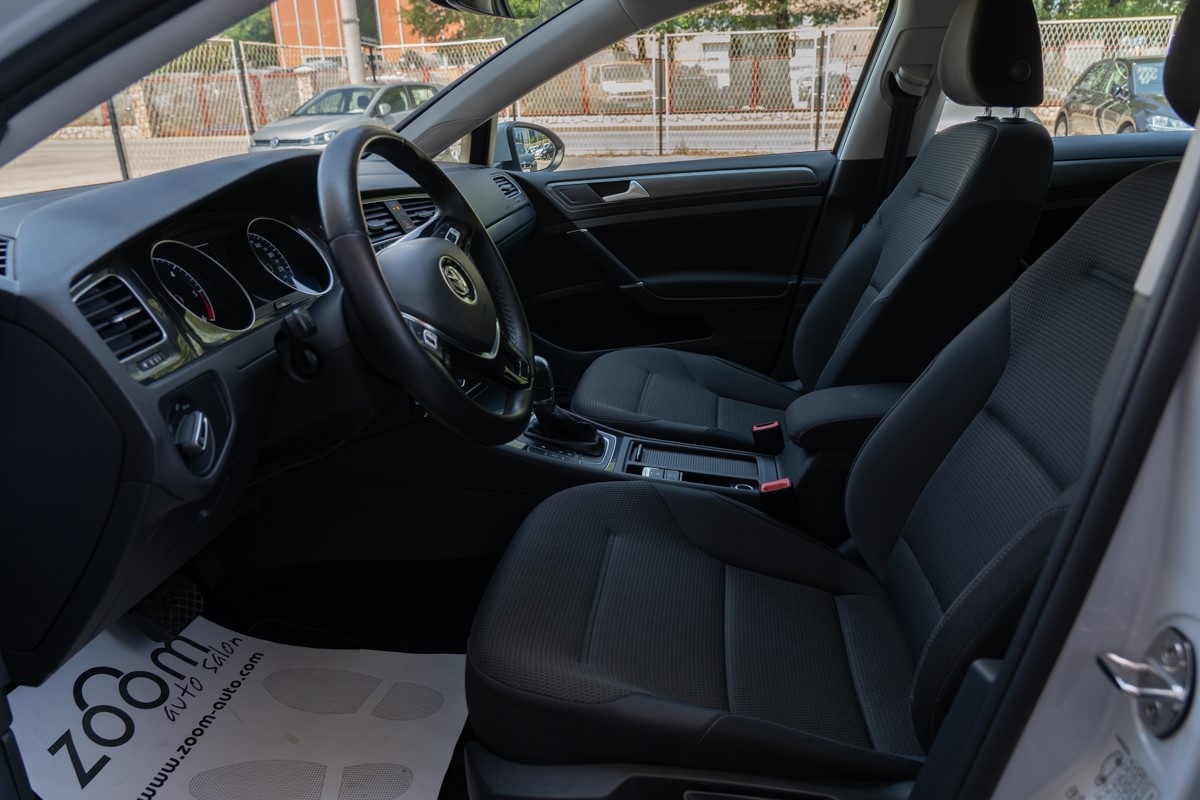Volkswagen Golf 1,6 TDI DSG