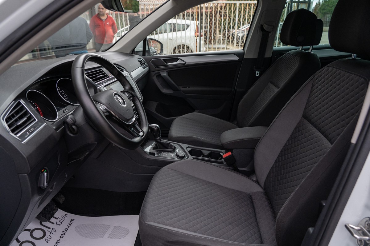 Volkswagen Tiguan
 2,0 TDI 4MOTION