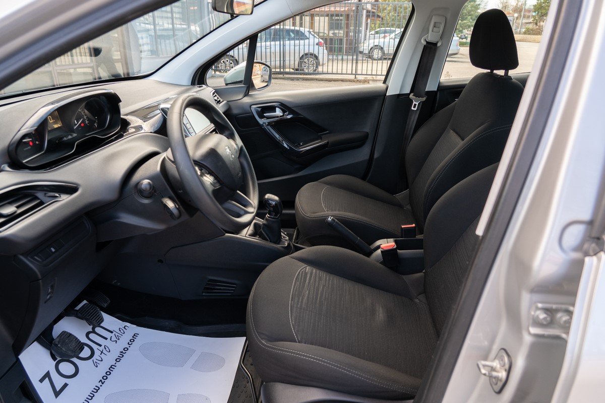 Peugeot 208 1.6 BLUEHDI 
