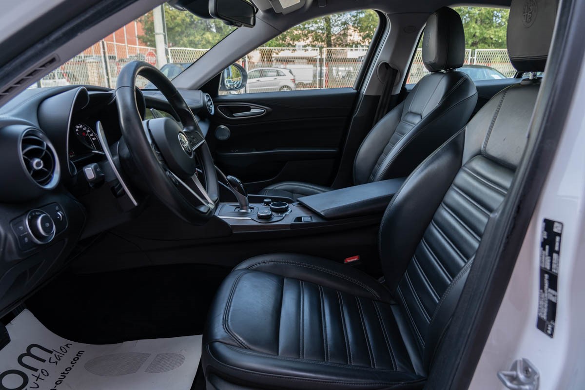 Alfa Romeo Giulia 2.2D
