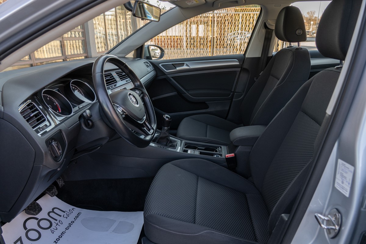 Volkswagen Golf 1,6 TDI