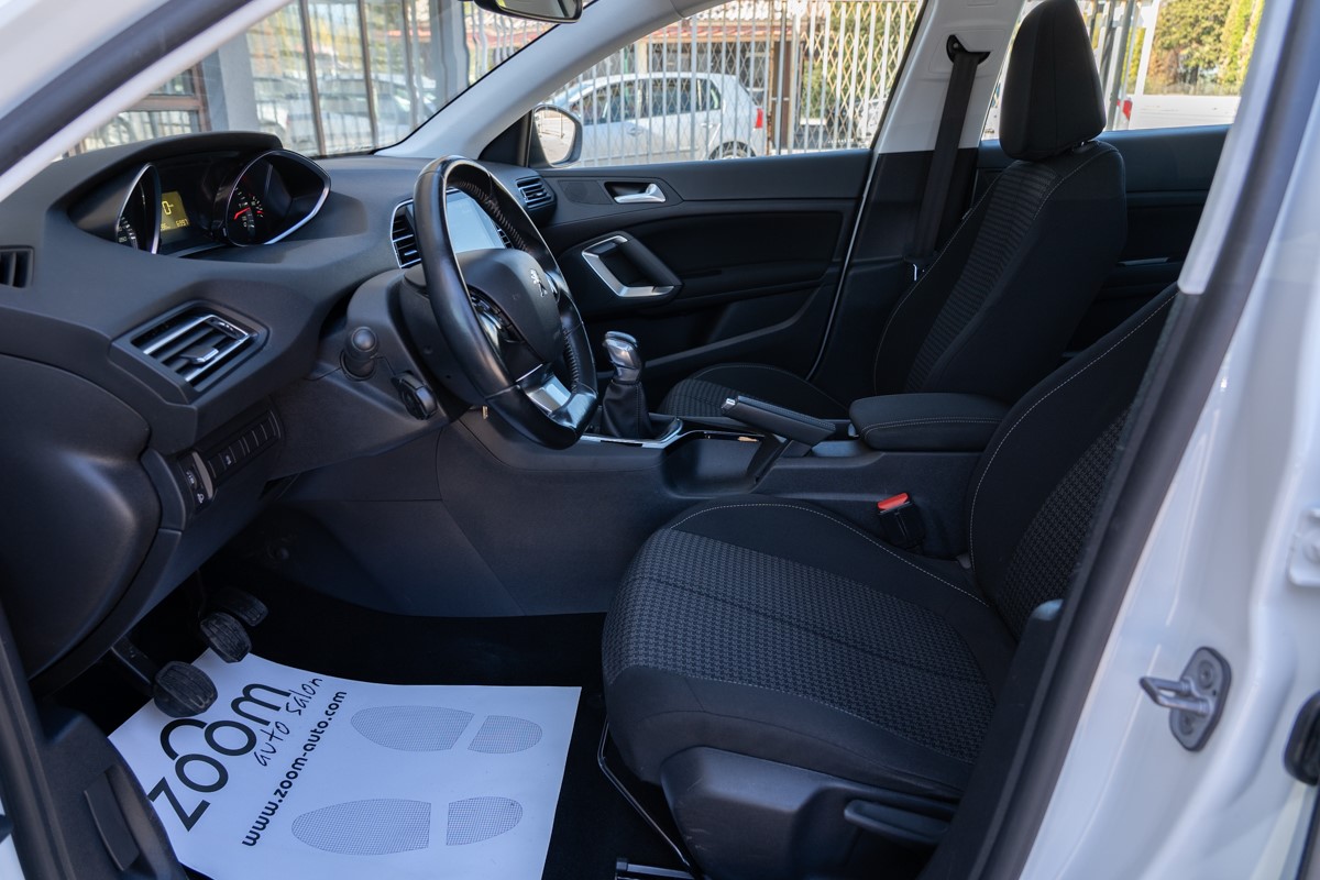 Peugeot 308 1,6 BlueHDI