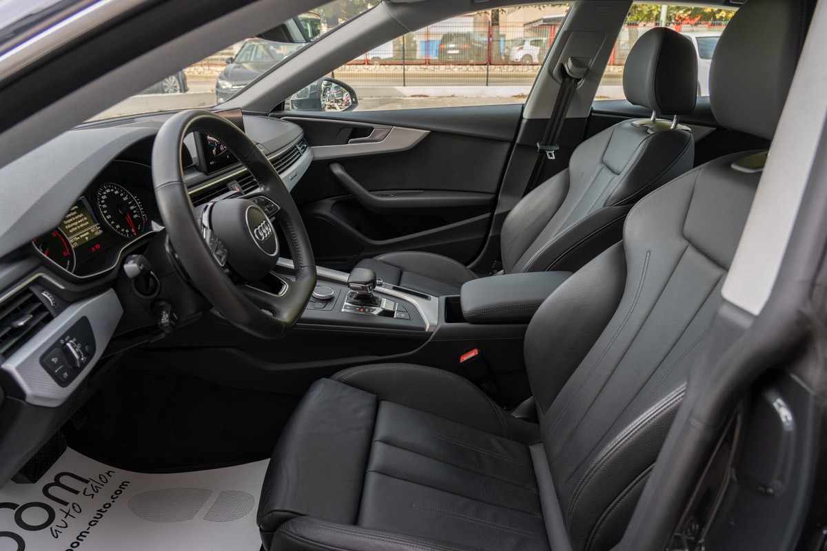 Audi A5
 45 TDi Sportback Quattro
