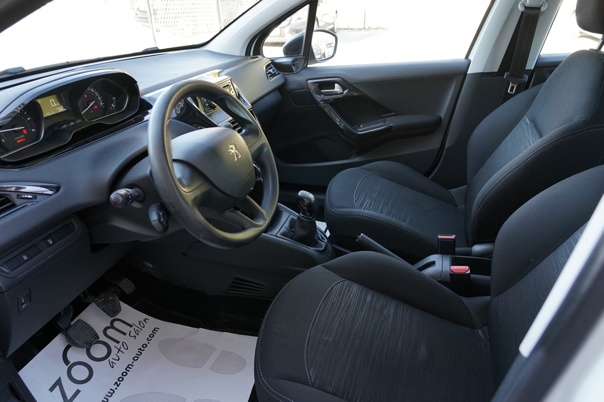 Peugeot 208 1,6 HDI