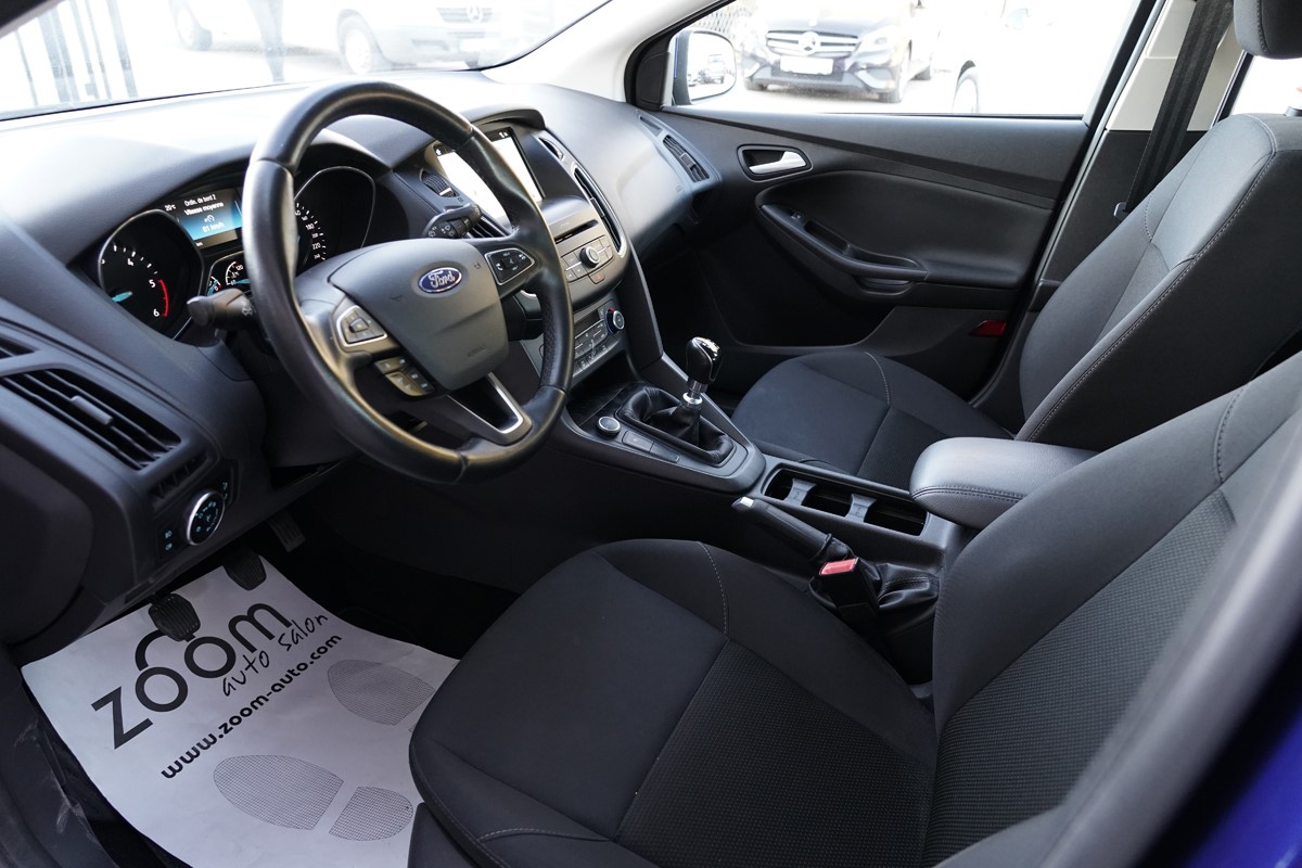 Ford
 Focus
 1,5 TDCI