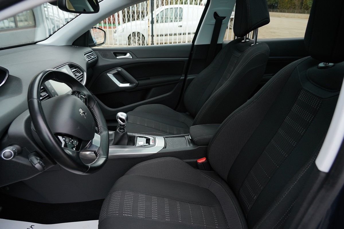 Peugeot 308 1,6 BlueHDI