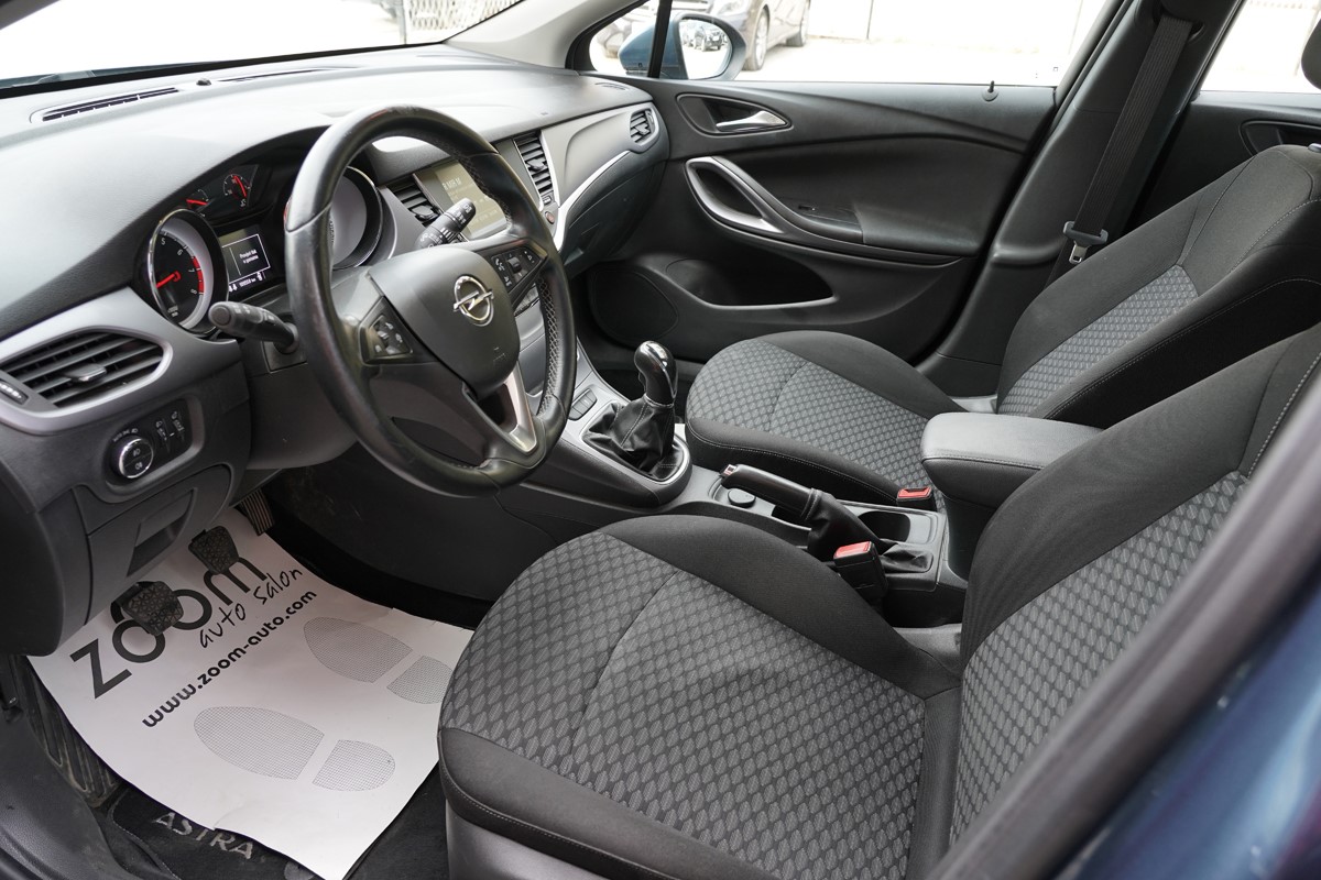 Opel Astra 1,4 BENZIN