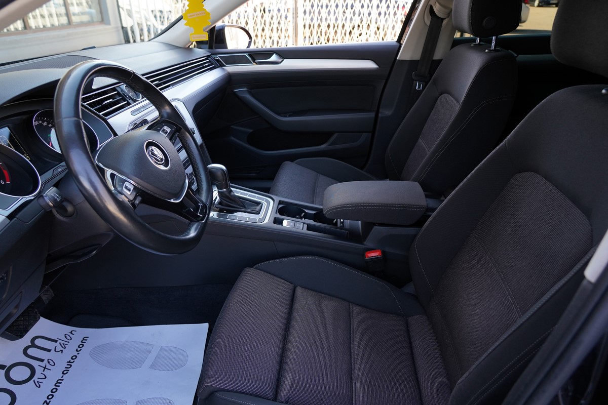 Volkswagen Passat 2.0 TDi BlueMotion Business DSG
